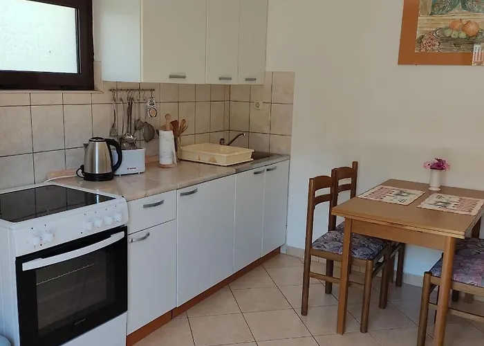 Apartament Yadi *