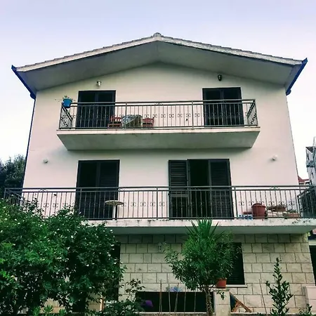 Apartment Yadi Korčula